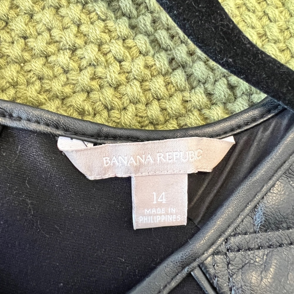 Banana Republic black leather jacket and coordinating dress - Picture 11 of 12